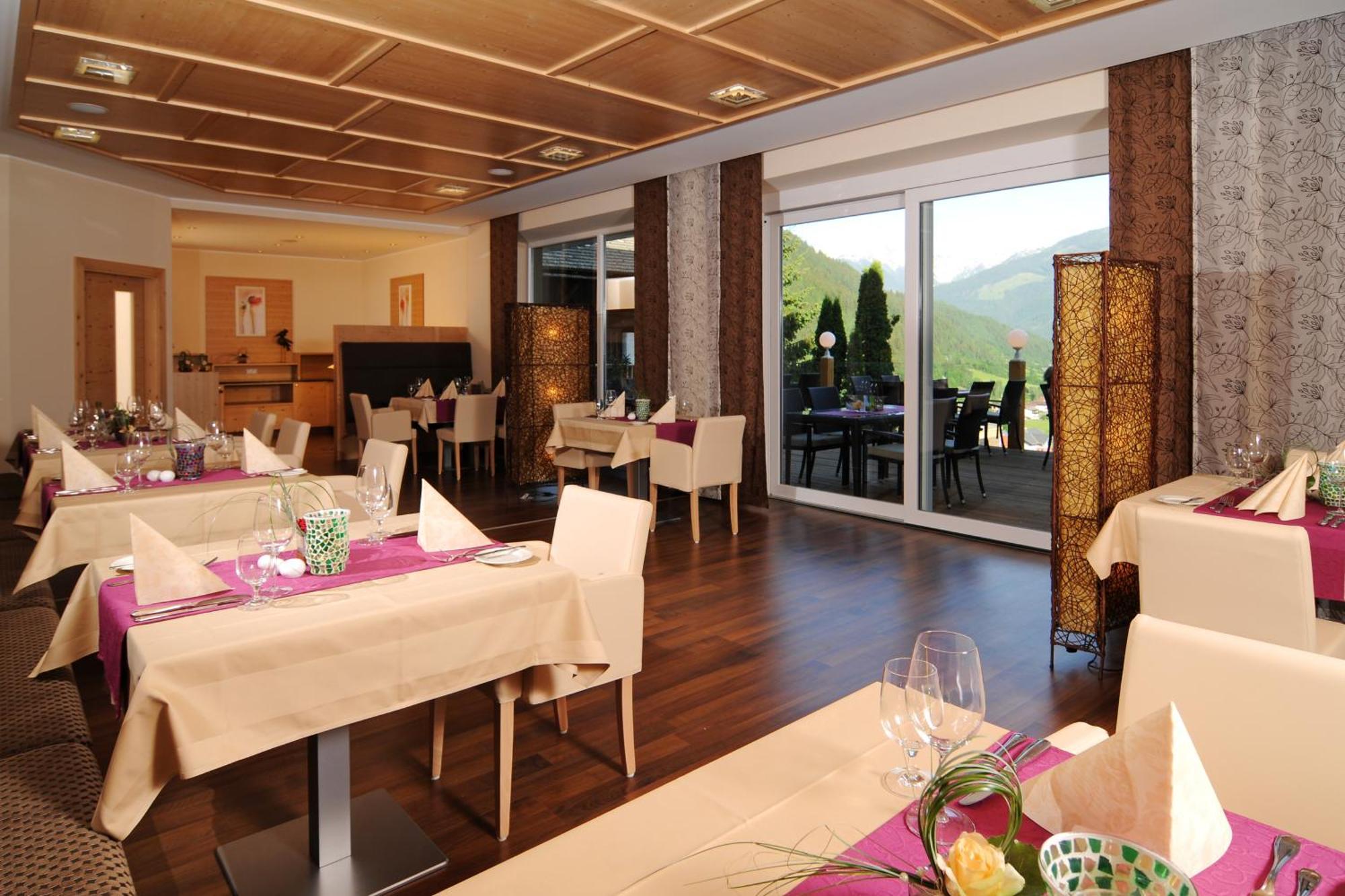 Hotel Tauernstern Winklern  외부 사진
